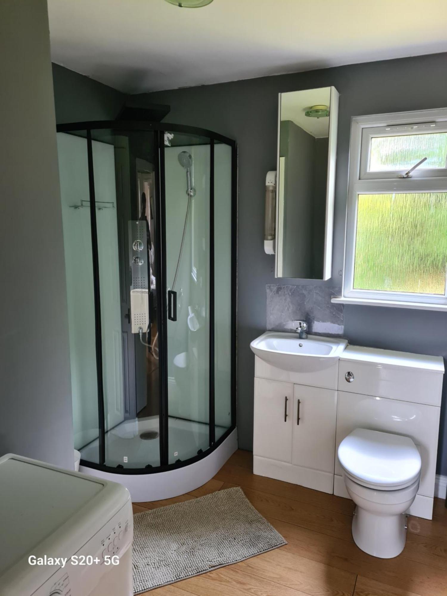 The Reading Whole Chalet With Lake And Two Acre Gardens Екстер'єр фото